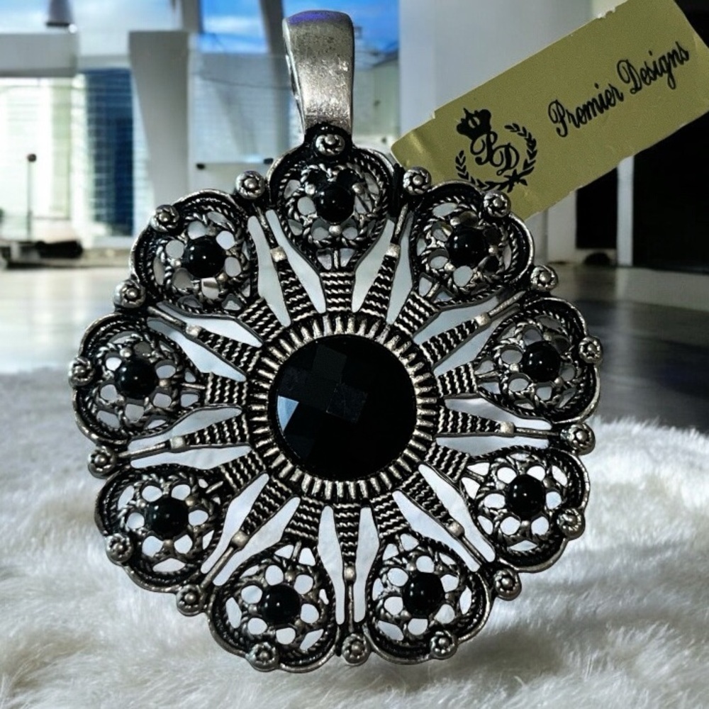 Premier Designs “Romance” Ornate Silver and Black Medallion Pendant